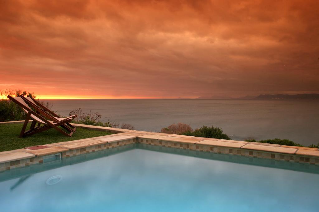 גנסבאי Cliff Lodge מראה חיצוני תמונה